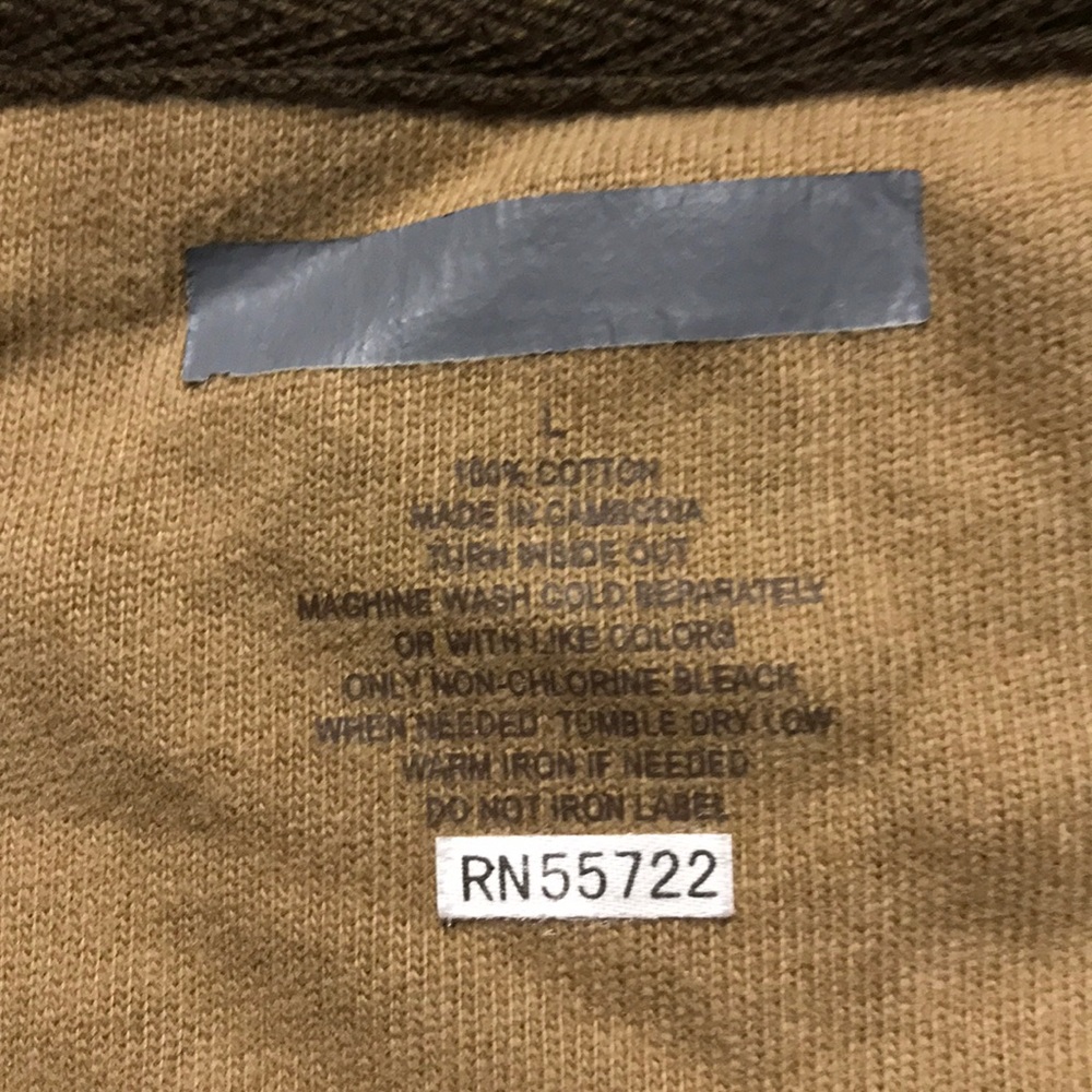 New w/o tags long sleeve heavy weight T-shirt